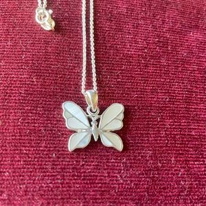 New 925 Sterling Silver Butterfly Pendant Necklace.